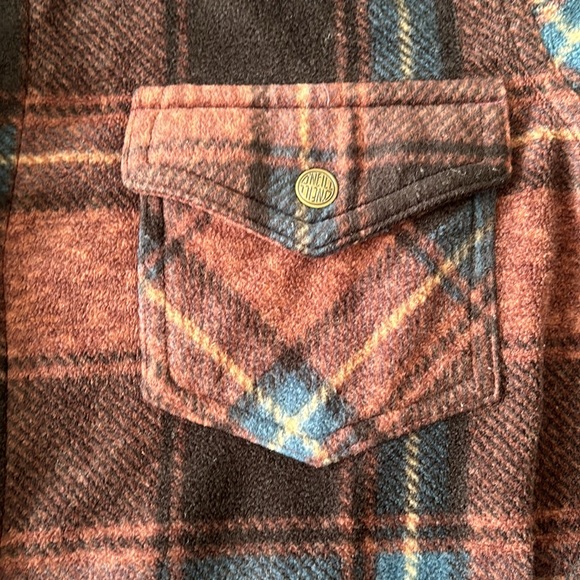 O’Neil ZUMA Super fleece Flannel Shirt Shacket Snap front closure Plaid women M - Picture 12 of 17